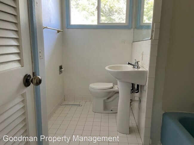 Building Photo - 3 br, 1 bath House - 95 Castle Rd