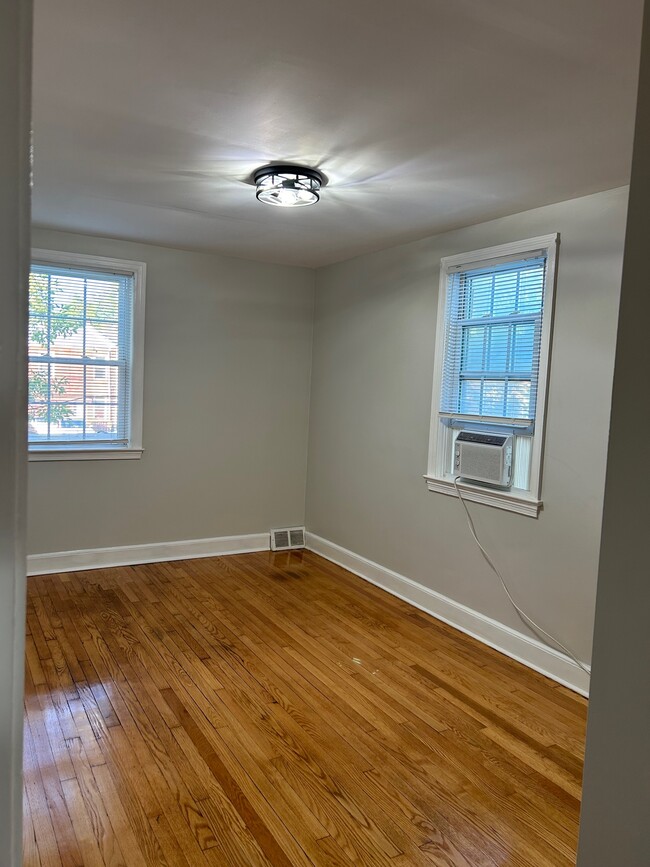 Bedroom 1 - 215 E 28th St