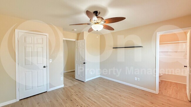 Building Photo - 1793 E Pinto Dr