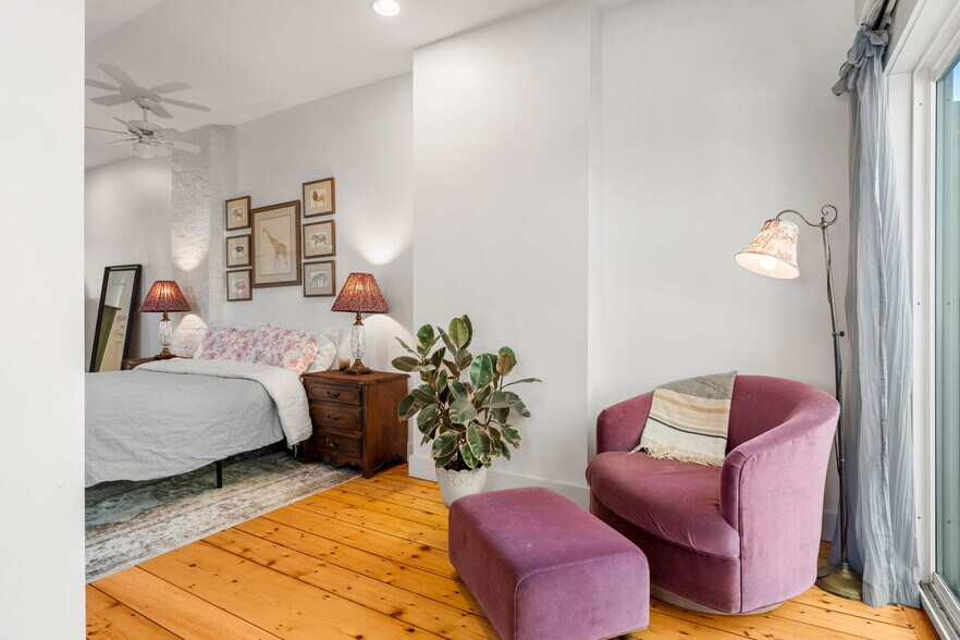 Building Photo - 4 Greenleaf St