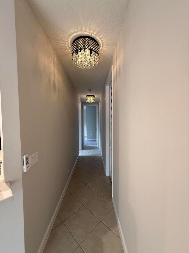 Building Photo - 233 Evergrene Pkwy