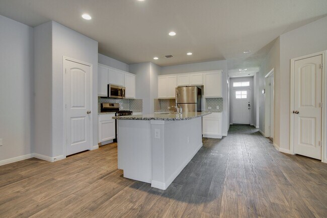 Building Photo - 14222 Handel Dr