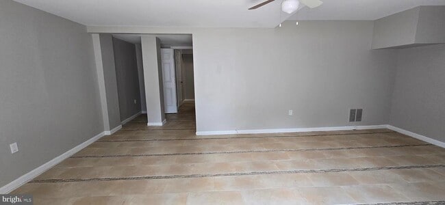 Building Photo - 15623 Plaid Dr