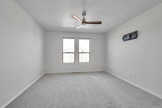 Building Photo - 1813 Wrigley Dr