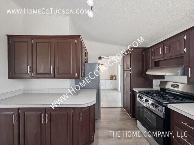 Building Photo - 12151 W Blue Quail Pl