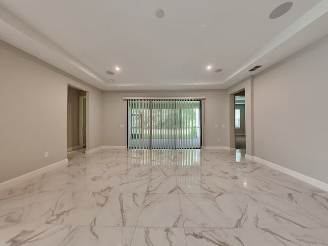 Building Photo - 3111 Agostino Terrace