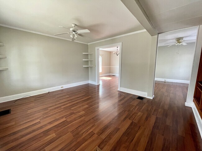 Building Photo - 22 East Ave