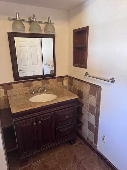 Building Photo - 28 Silas Carter Rd