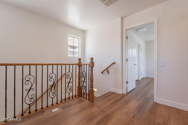 Building Photo - 26638 N Babbling Brook Dr