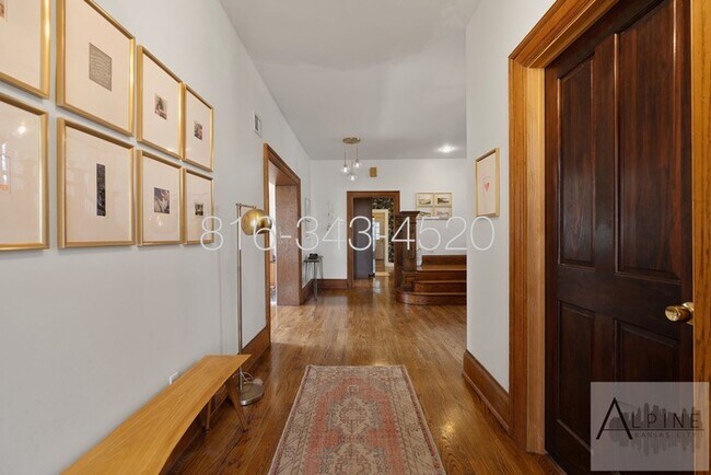 Building Photo - Indoor Pool! FULLY Furnished Short or Mid Term Rental