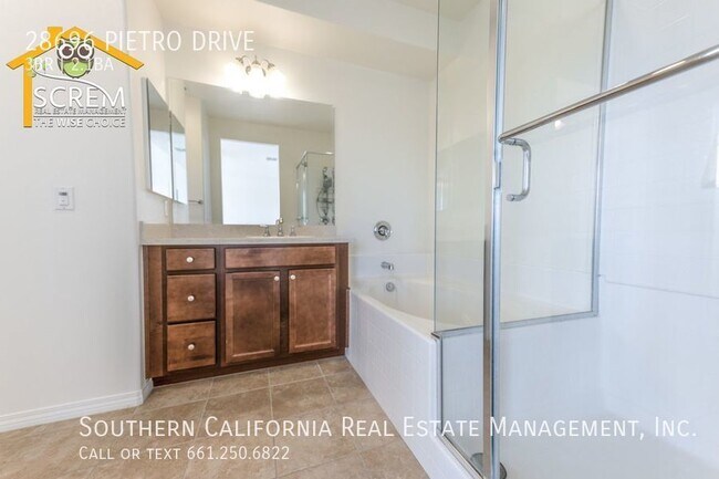 Building Photo - West Creek Townhome with 3 Bedrooms and Lo...