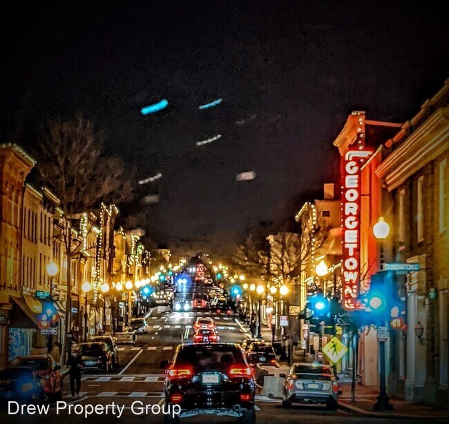 Building Photo - 6 br, 3 bath House - 3717 Reservoir Rd NW