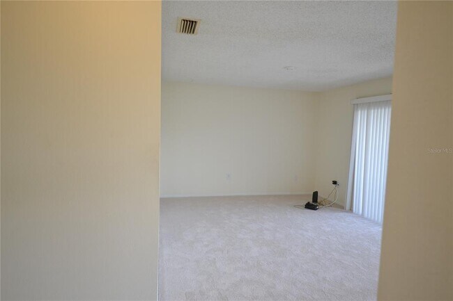 Building Photo - 329 Moorings Cove Dr