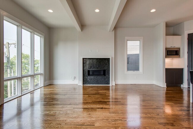 Building Photo - 3304 Trevor St