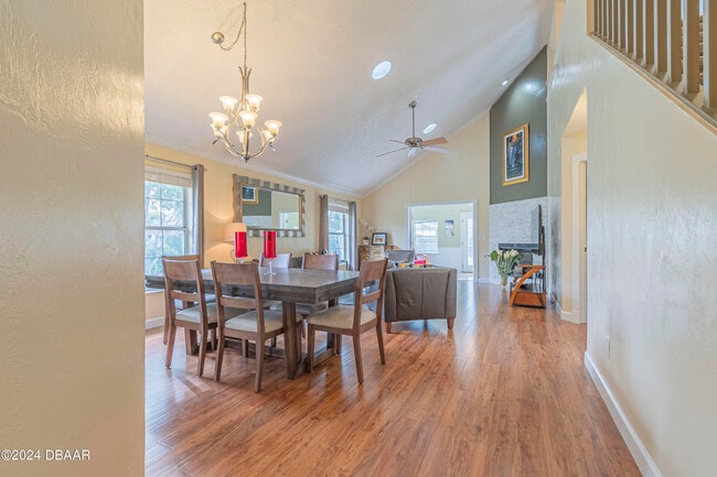 Building Photo - 6236 Clover Bend Dr