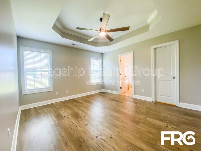 Building Photo - 203 Carew Dr