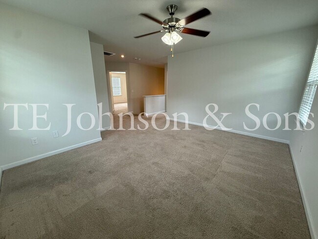 Building Photo - 2925 Grassy Knoll Cir