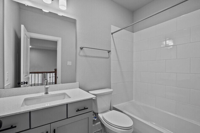 Building Photo - 1519 Noble Pk Dr