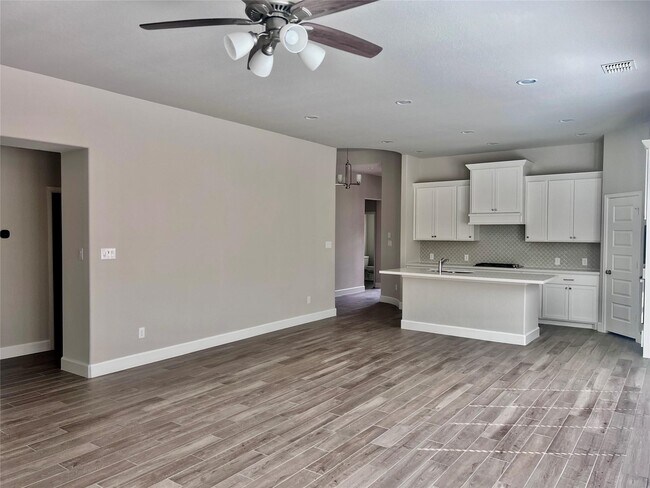Building Photo - 288 Mallorn Ln