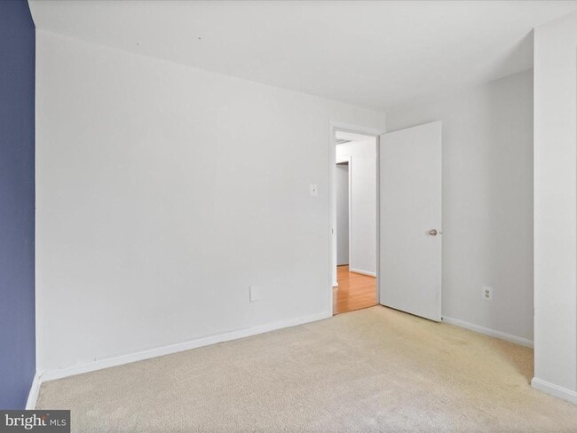 Building Photo - 6502 Coachleigh Way