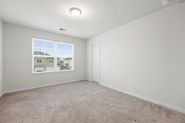 Building Photo - 27931 Western Crk Ct