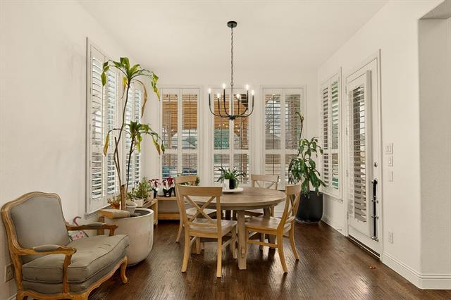 Building Photo - 1107 Devonshire Drive South