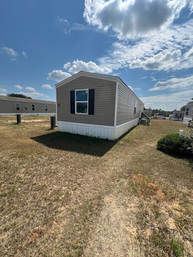 Building Photo - 142 CO ROAD 5516-F32