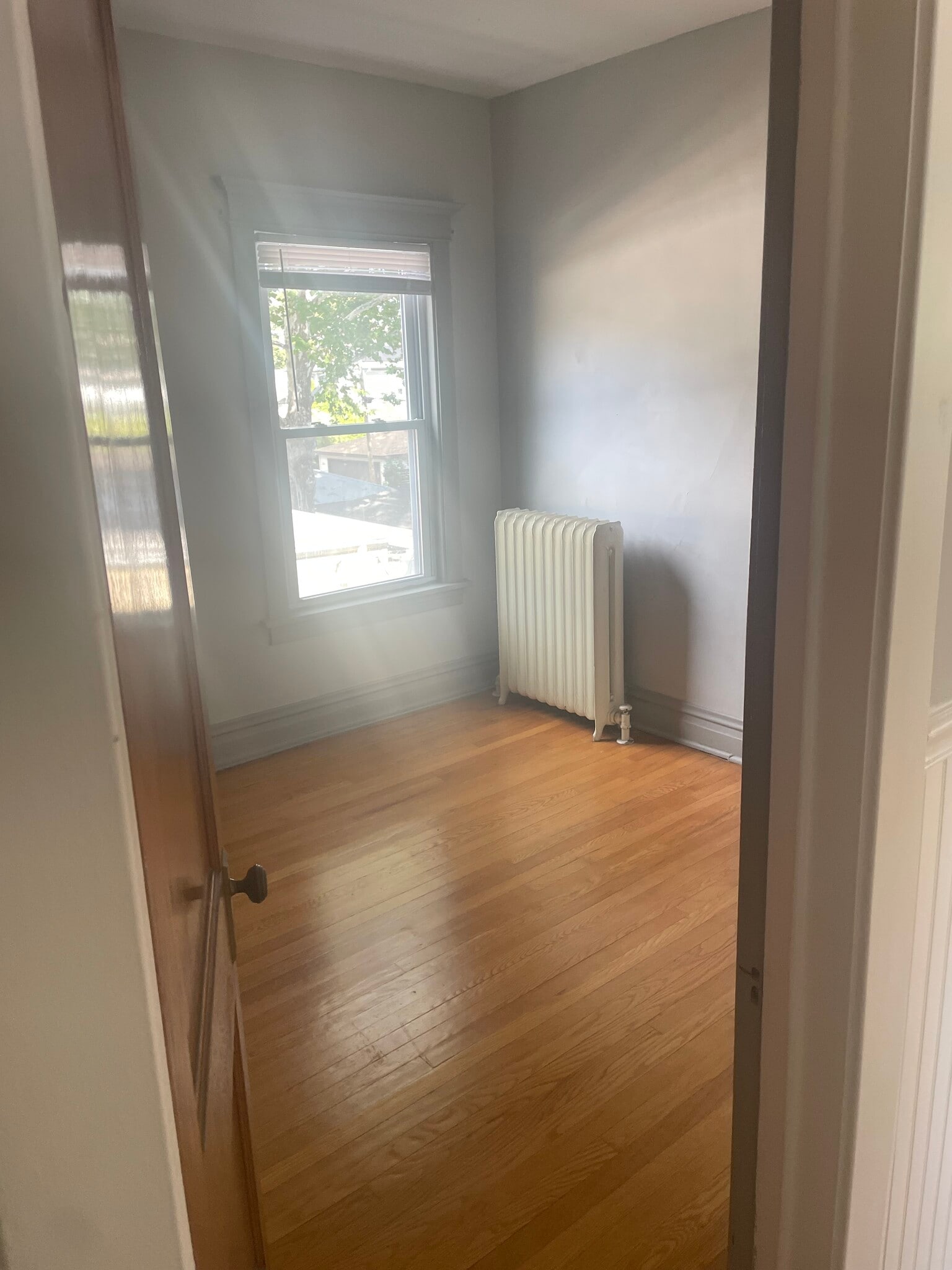 Building Photo - 1046 S Scoville Ave