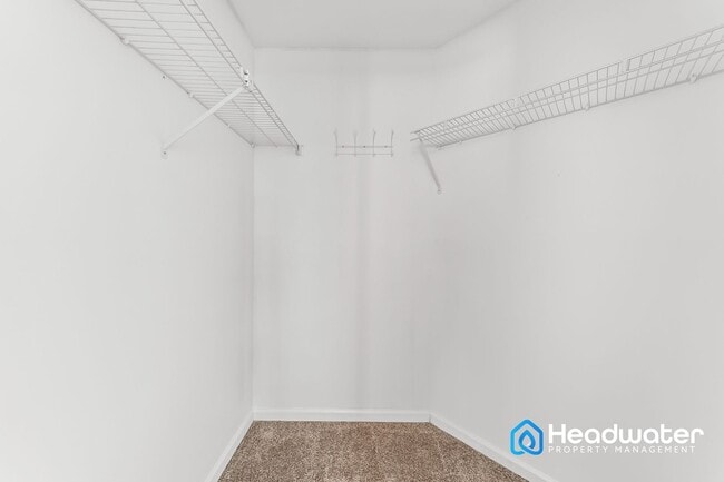 Building Photo - House for Rent in Coatesville