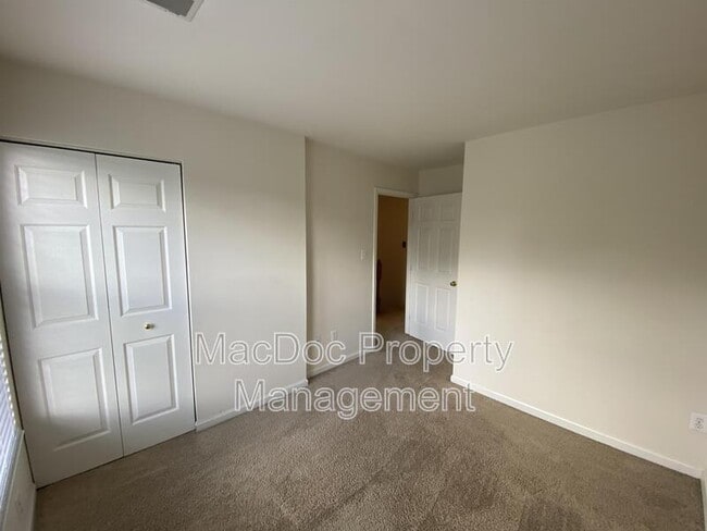 Building Photo - 4204 Apgar Ct