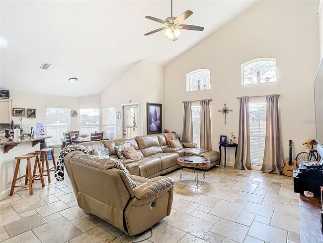 Building Photo - 6602 Imperial Oak Ln