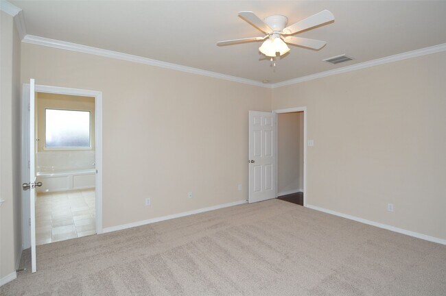 Building Photo - 20179 Royal Orchard Dr