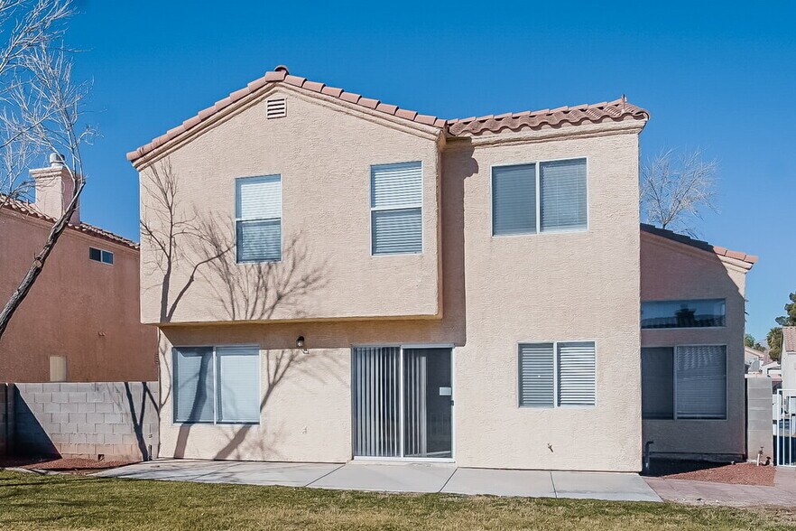 Building Photo - 4926 Rancho Domingo Ct