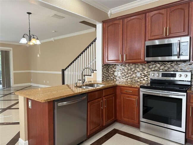 Building Photo - 934 Rock Harbor Ave