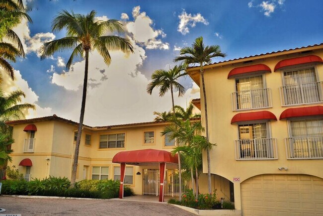 Building Photo - 2908 Bayshore Dr