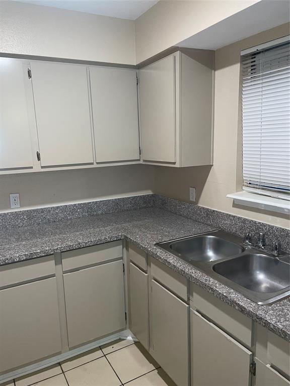 Building Photo - 4711 Palisade Dr