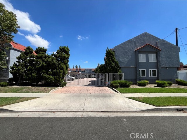 Primary Photo - 14030 McClure Ave