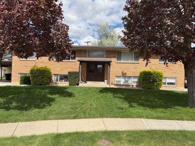 Building Photo - 214 W 650 S