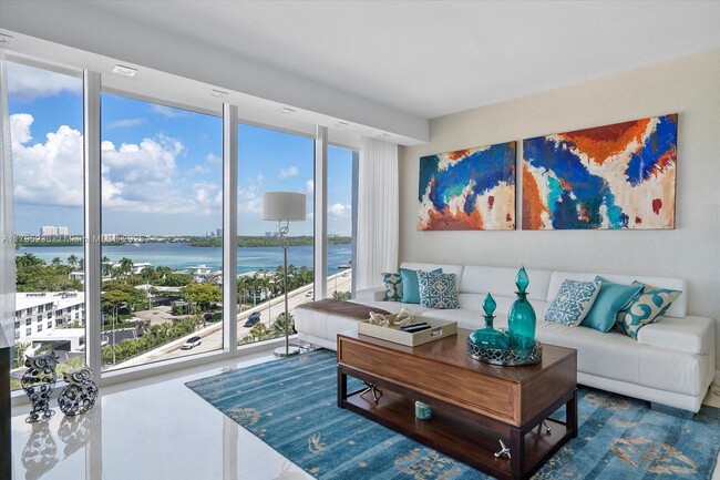 Building Photo - 10275 Collins Ave