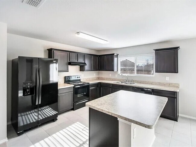 Building Photo - 926 Hurstwood Dr