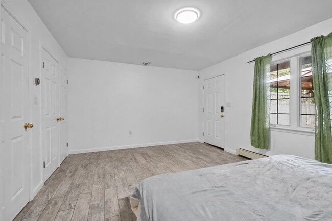 Building Photo - 9 Hackensack Plank Rd