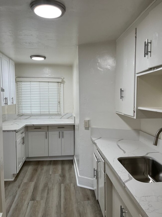 Building Photo - 3310 31st St