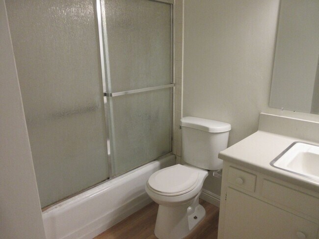 Building Photo - Duggan Property Management, Inc Presents -North Hills (4 bed, 2 bath)