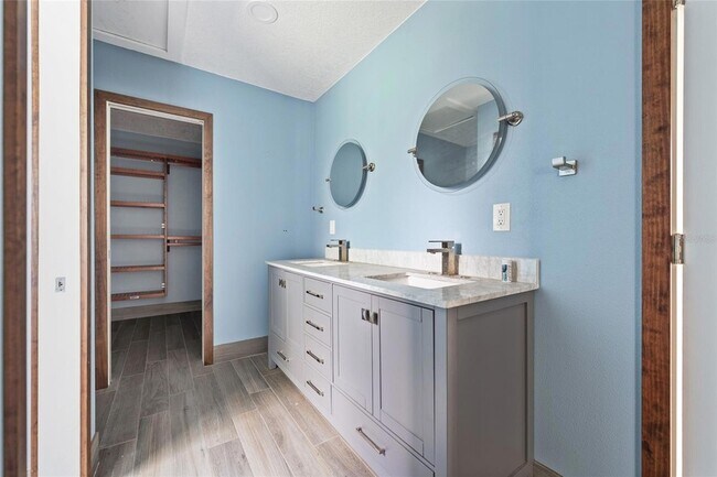 Building Photo - 8735 Rancho Ct