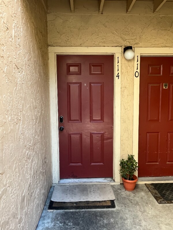 Building Photo - 114 Damsen Dr
