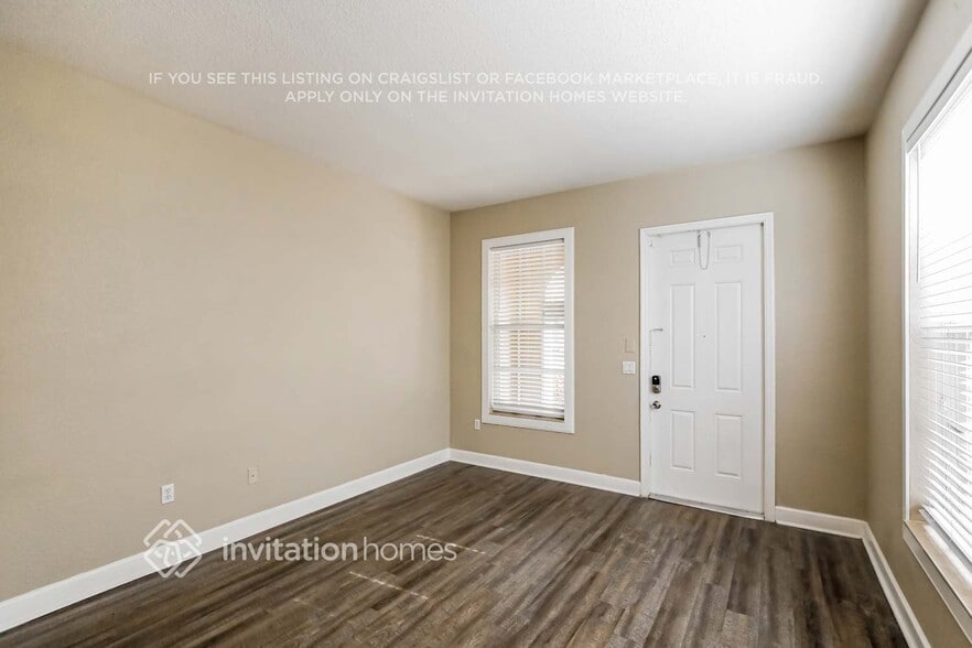 Building Photo - 8668 Blaze Ct
