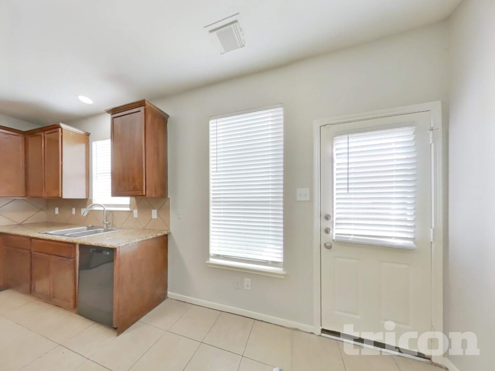 Building Photo - 21526 Lovis Way