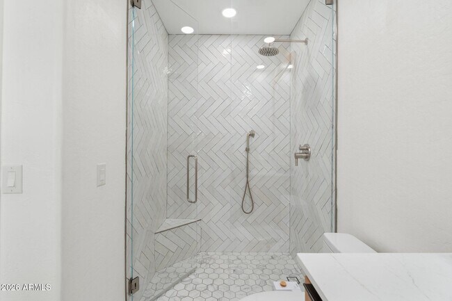 Building Photo - 7471 E Sunnyvale Dr