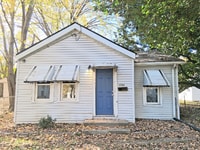 Building Photo - 3506 Kahlert Ave