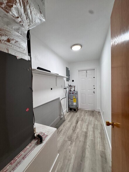 Building Photo - 1781 SW 13th St